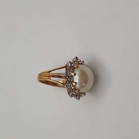Vintage 18k Gold Electroplated Pearl & Diamond Ring Size 6 - Picture 11 of 13